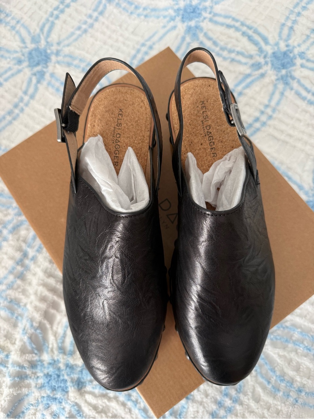 NEW Kelsi Dagger black clogs 10 - Picture 2 of 7